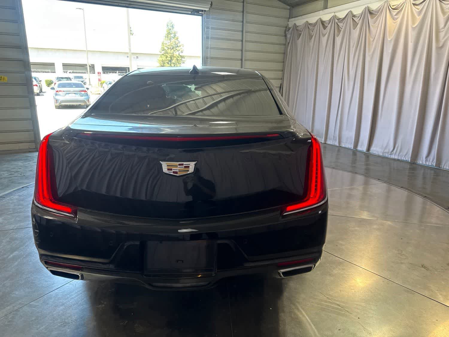 Used 2019 Cadillac XTS Luxury FWD image 6
