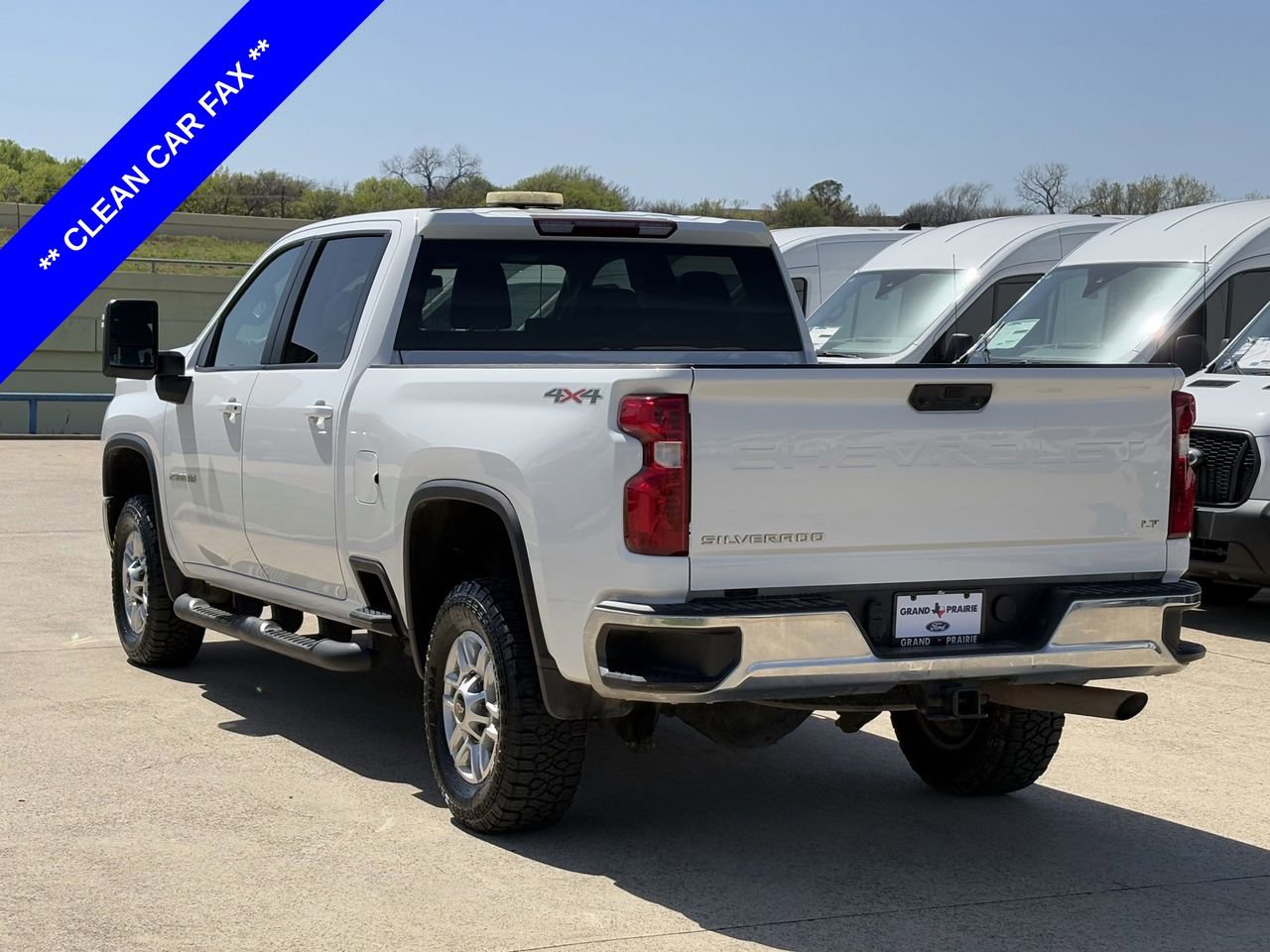 Used 2023 Chevrolet Silverado 2500 LT w/ Convenience Package image 6