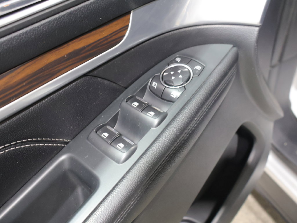 Used 2016 Ford Explorer Limited AWD/4WD image 14