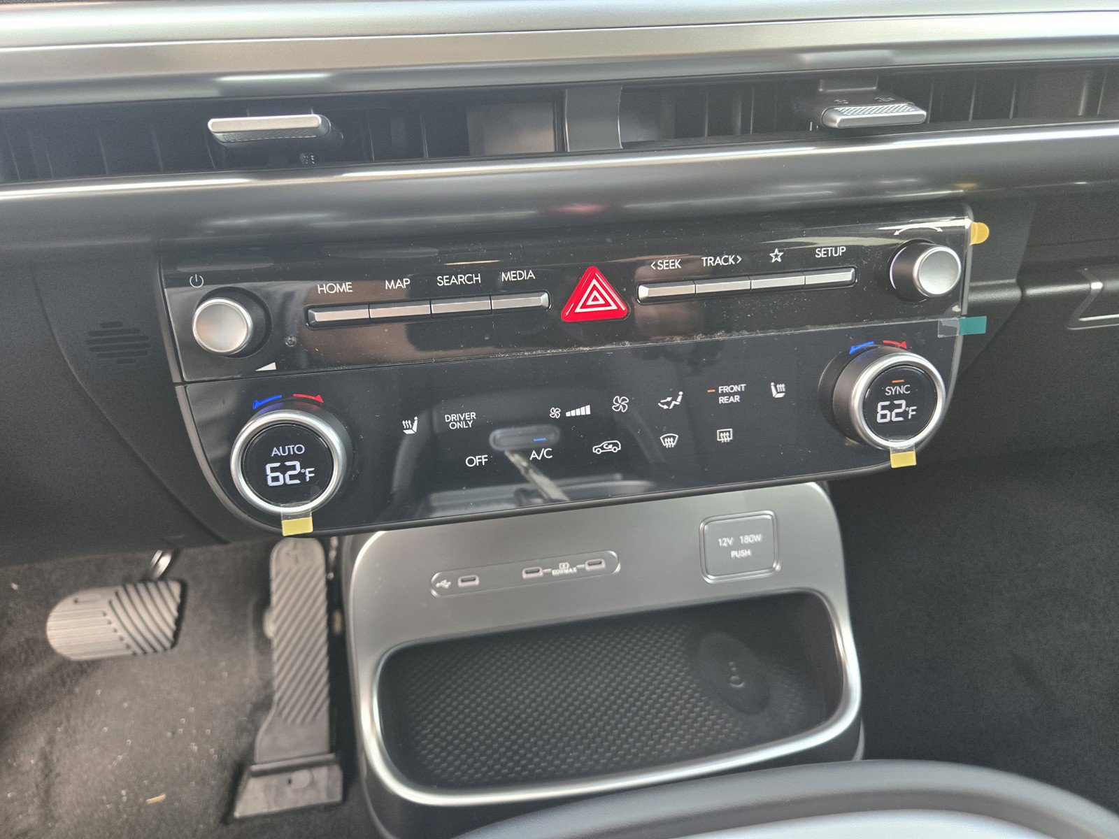 New 2026 Hyundai Ioniq 9 SE w/ Tow & Go Package image 17