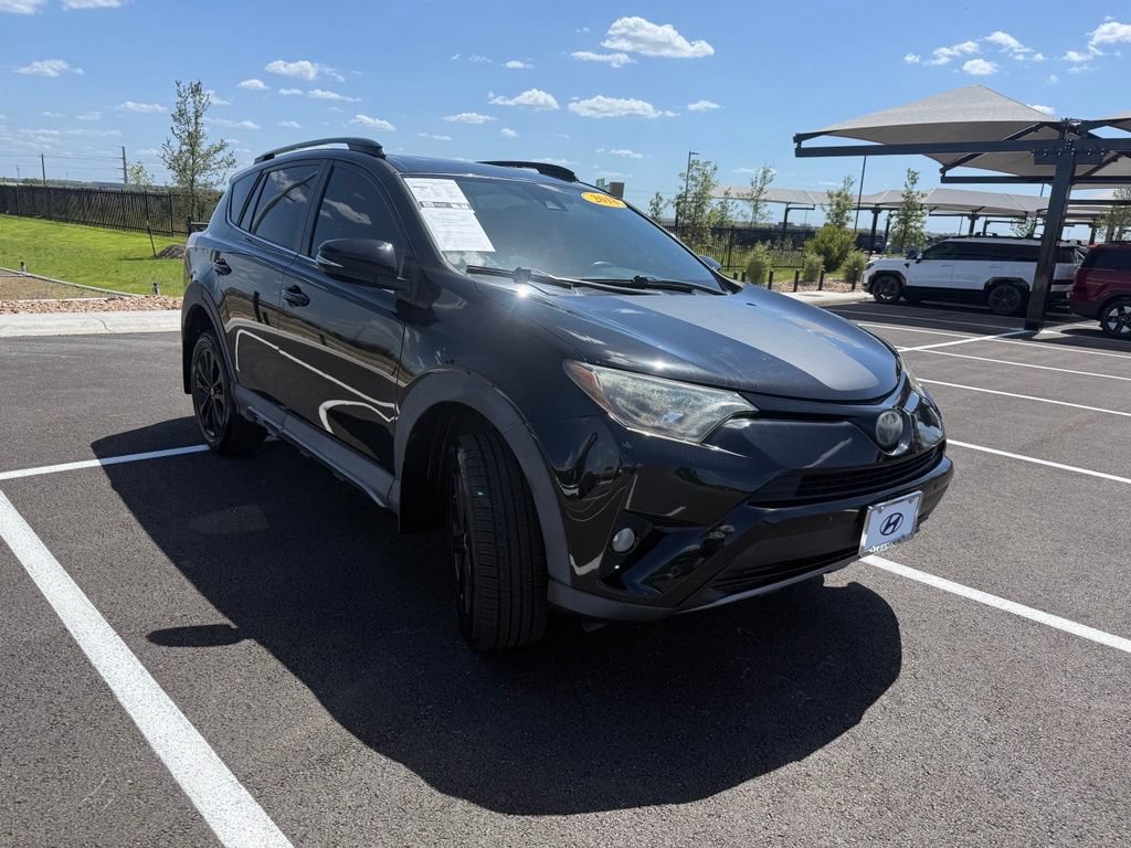 Used 2018 Toyota RAV4 Adventure AWD/4WD image 3