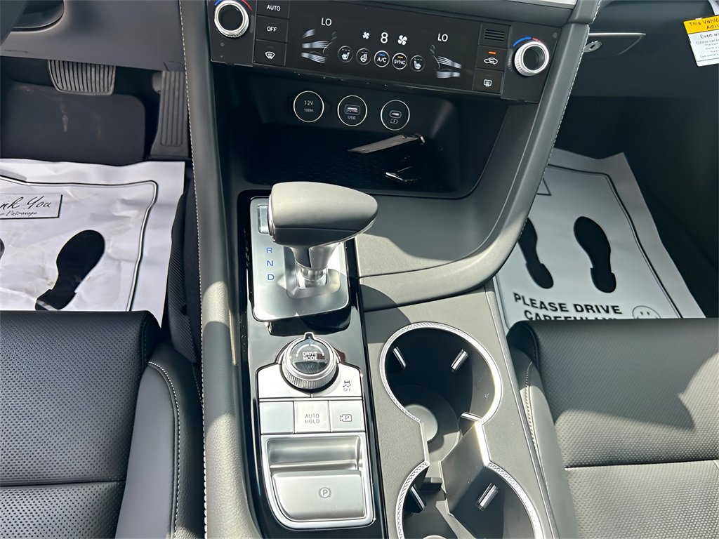 New 2025 Genesis G70 2.5T image 11