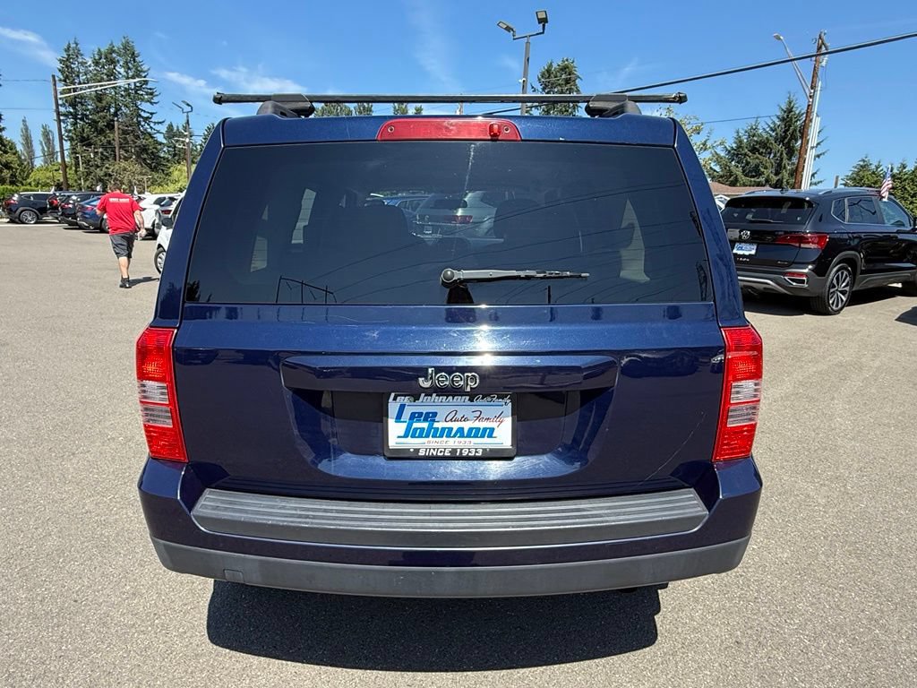 Used 2013 Jeep Patriot Sport w/ PWR Value Group FWD image 4