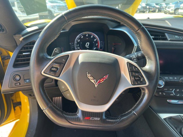 Used 2015 Chevrolet Corvette Z06 w/ Z07 Performance Package image 6