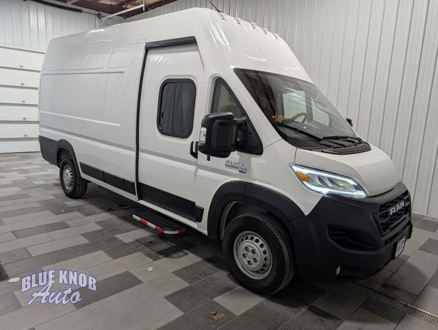 Used 2024 RAM ProMaster 3500 w/ Delivery Van Package image 5