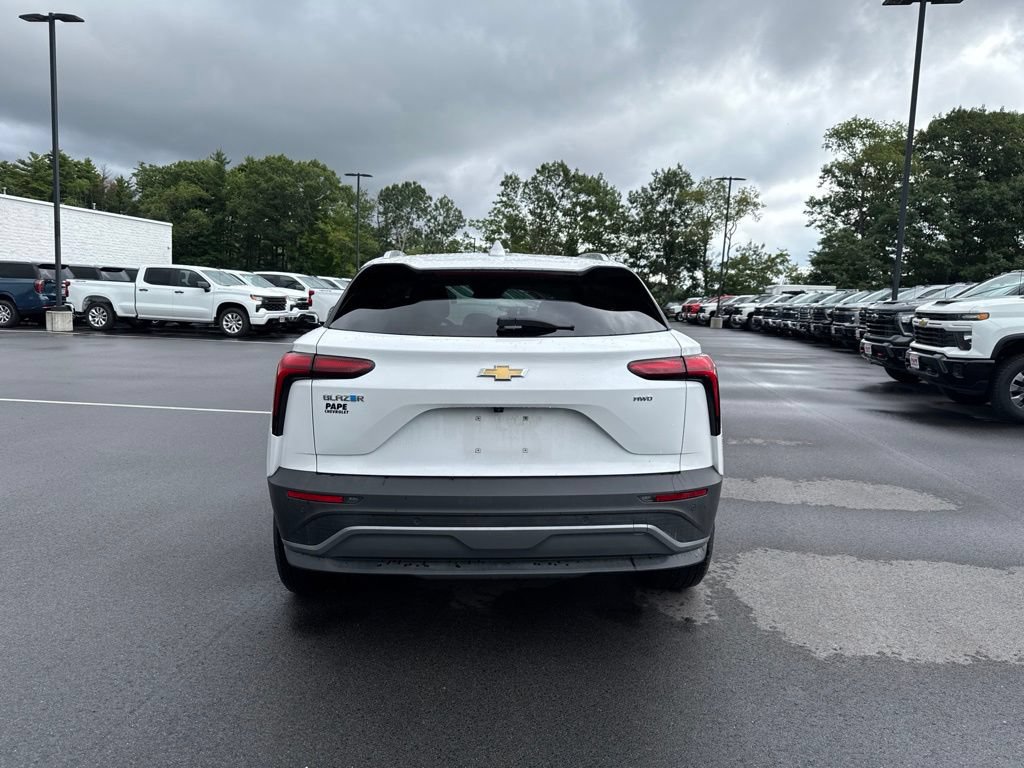 New 2025 Chevrolet Blazer EV LT AWD/4WD image 6