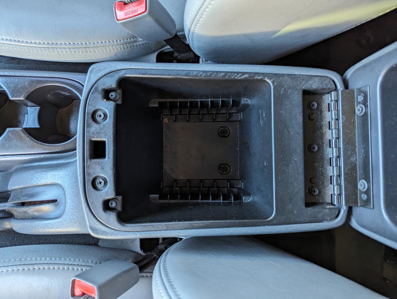 Used 2005 Jeep Liberty Limited AWD/4WD image 26