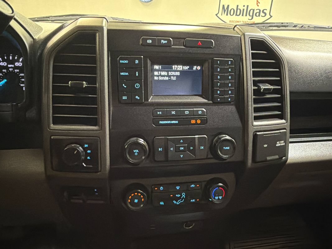 Used 2022 Ford F350 XL w/ Power Equipment Group AWD/4WD image 20