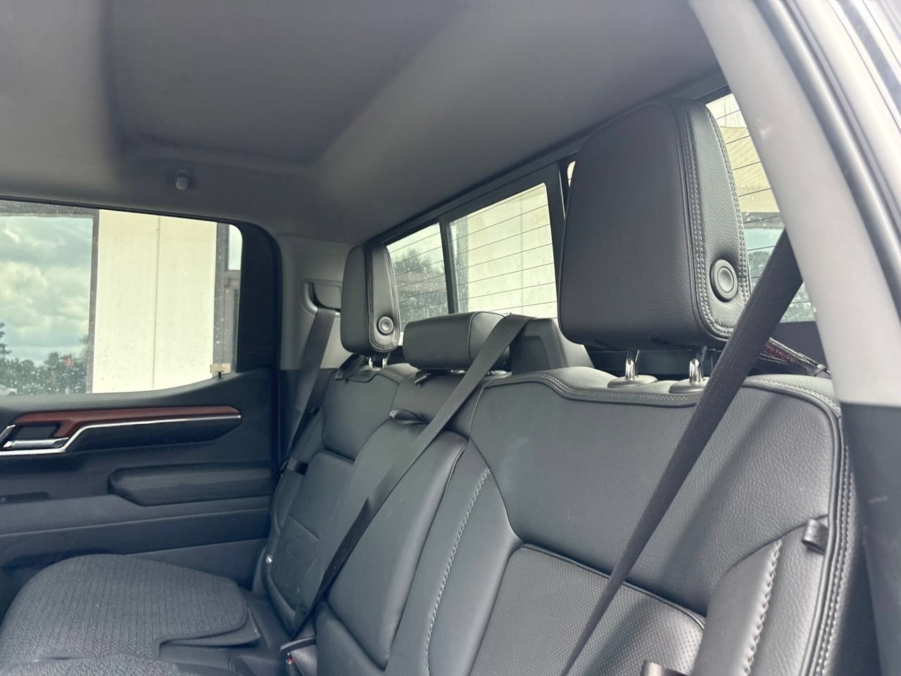 Used 2023 GMC Sierra 1500 Denali AWD/4WD image 5