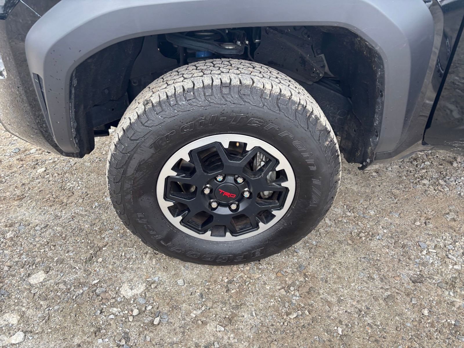 Used 2025 Toyota Tacoma SR image 29