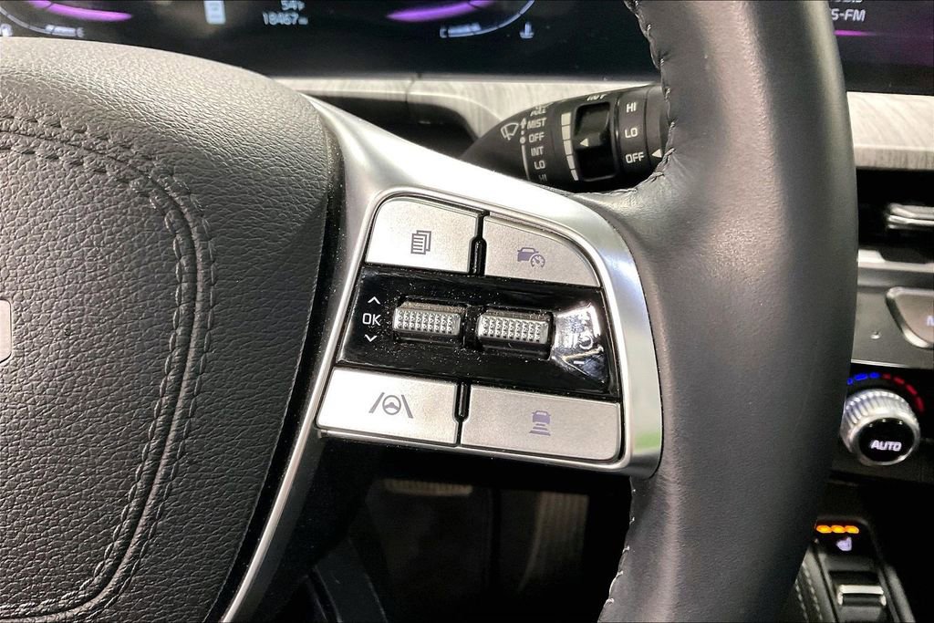 Used 2024 Kia Telluride EX image 25