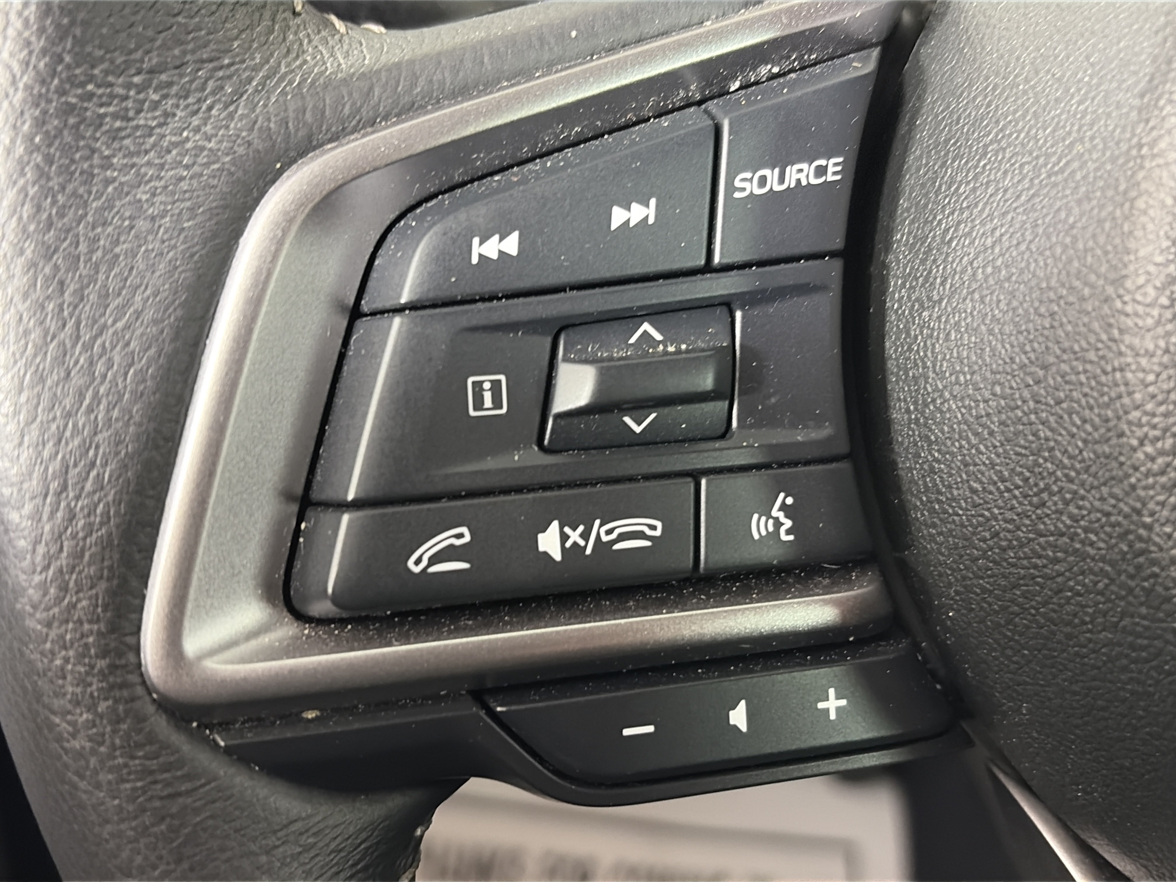Certified 2025 Subaru Ascent Premium AWD/4WD image 34