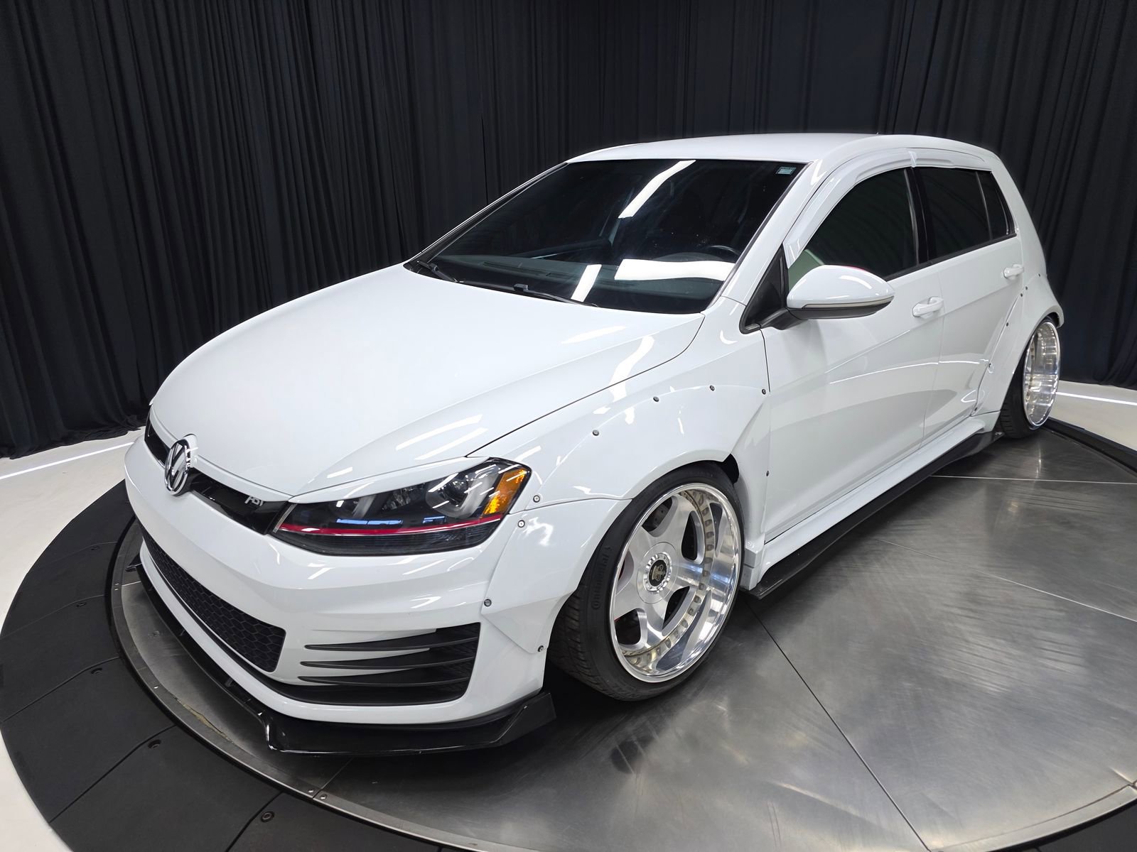 Used 2017 Volkswagen GTI S FWD image 43