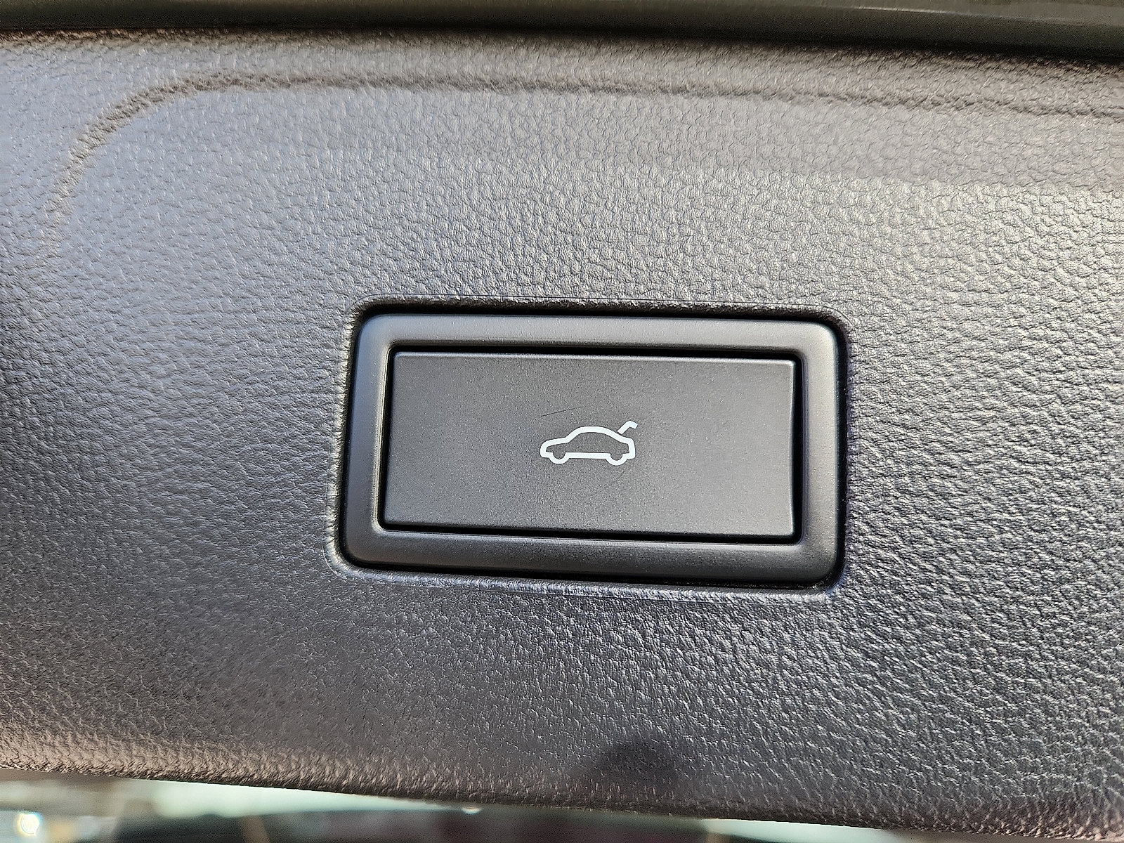 New 2026 Volkswagen Atlas SE image 9