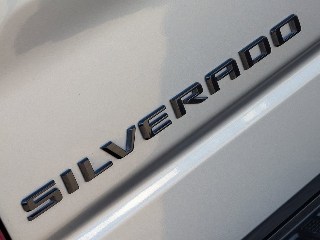 Used 2023 Chevrolet Silverado 1500 Custom w/ LPO, Dark Essentials Package image 11