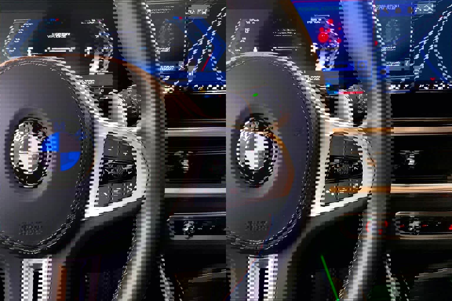 Used 2025 BMW X7 M60i image 24