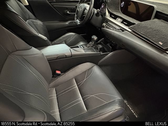 Used 2021 Lexus ES 300h w/ Accessory Package FWD image 29