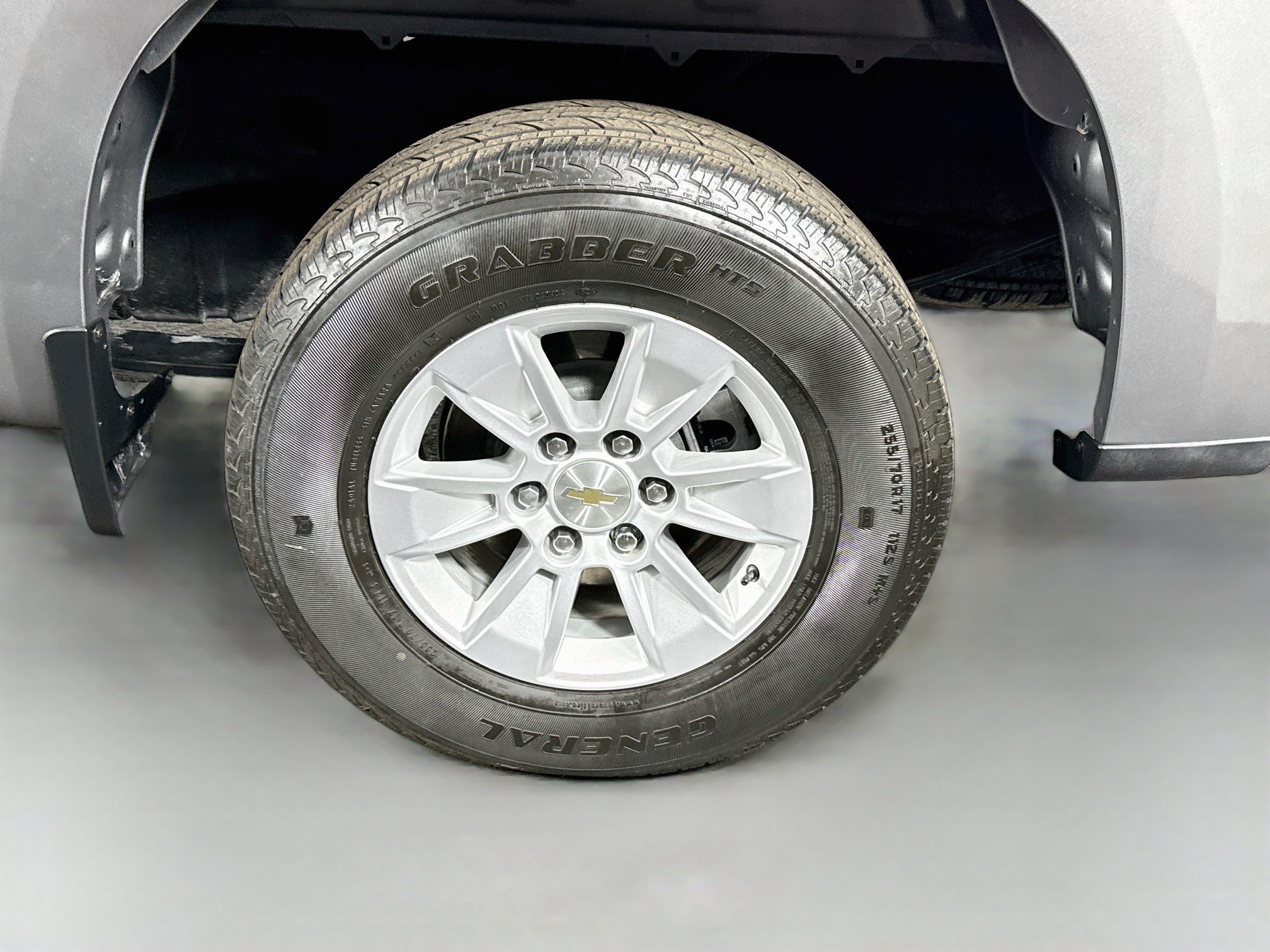 Used 2024 Chevrolet Silverado 1500 LT RWD image 36