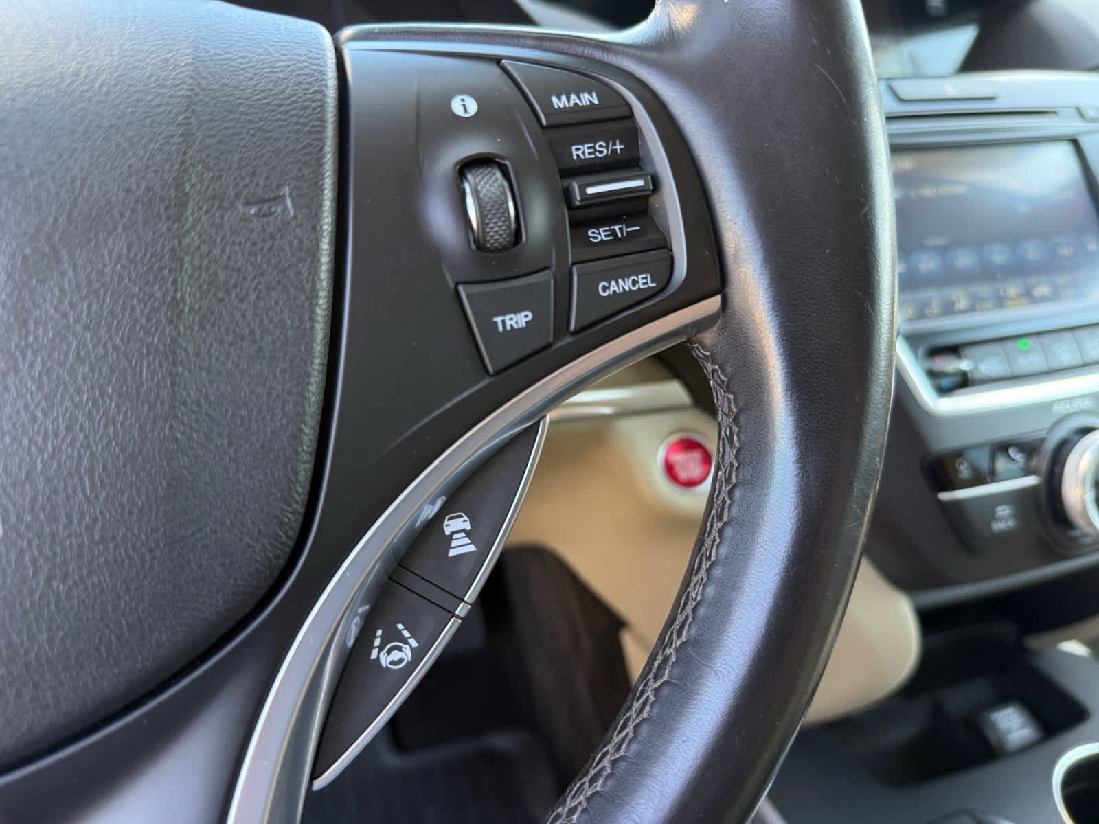 Used 2020 Acura MDX w/ Technology Package AWD/4WD image 23