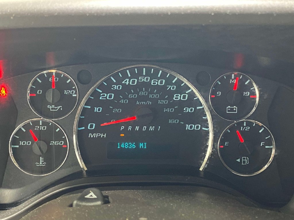 Used 2024 GMC Savana 2500 w/ Driver Convenience Package RWD image 27