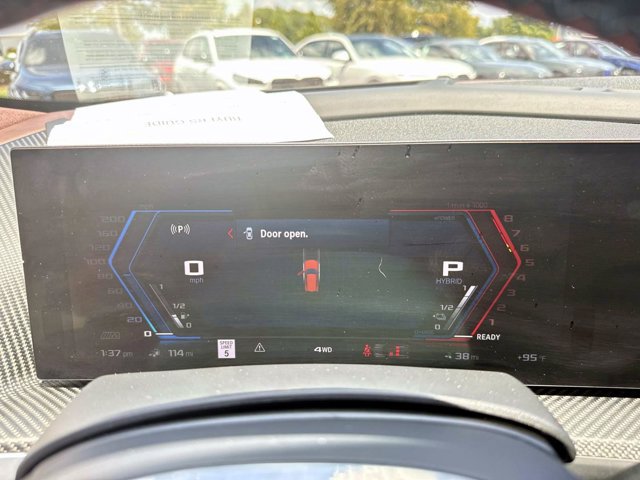 Used 2023 BMW XM AWD/4WD image 32