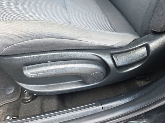 Used 2023 Kia Seltos LX image 29