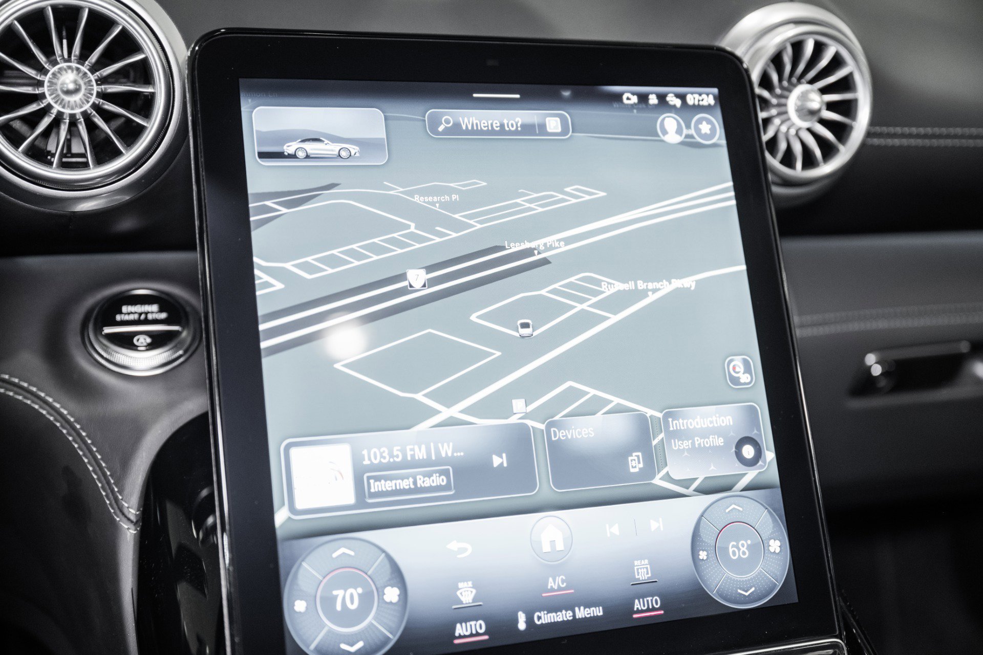 Used 2023 Mercedes-Benz SL 63 AMG 4MATIC image 32