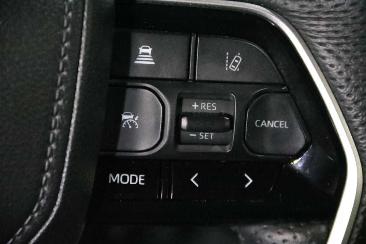 Used 2024 Toyota Tundra Platinum AWD/4WD image 44