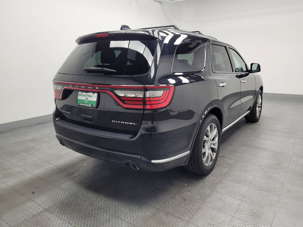 Used 2016 Dodge Durango Citadel w/ Premium Entertainment Group RWD image 9