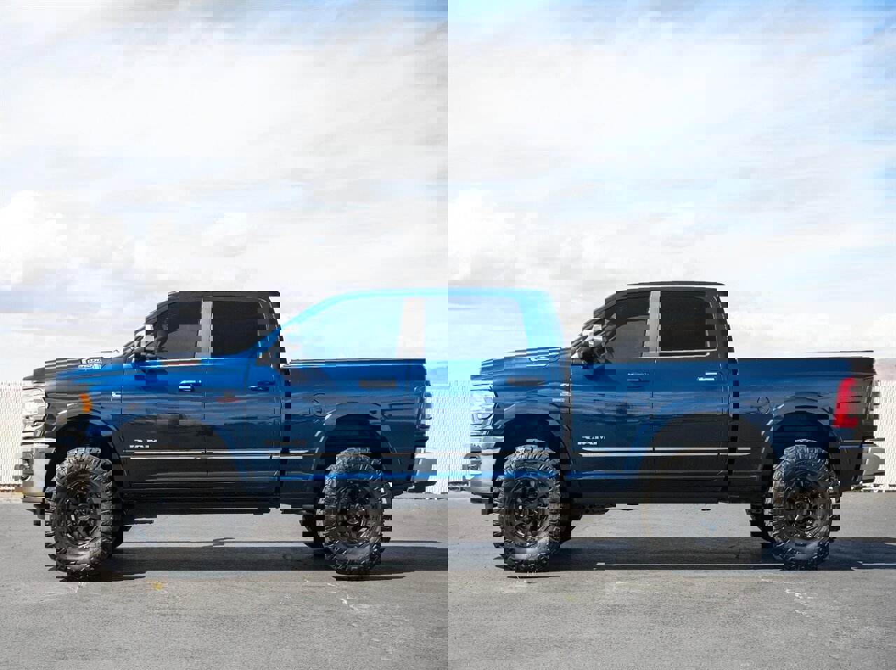 Used 2019 RAM 2500 Limited image 7