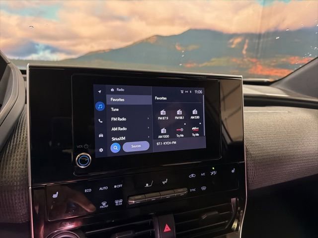 Used 2023 Subaru Solterra AWD image 39