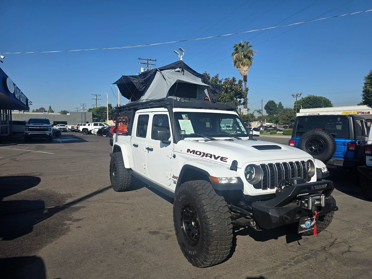 Used 2023 Jeep Gladiator Mojave w/ Cold Weather Group AWD/4WD image 52