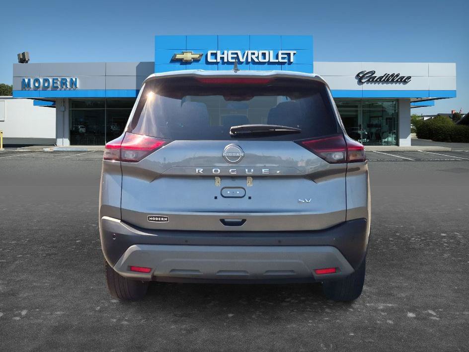 Used 2023 Nissan Rogue SV FWD image 4