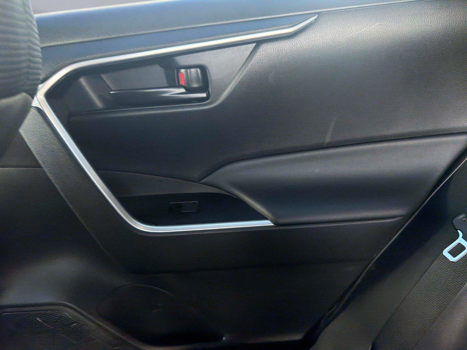 Used 2024 Toyota RAV4 LE FWD image 14
