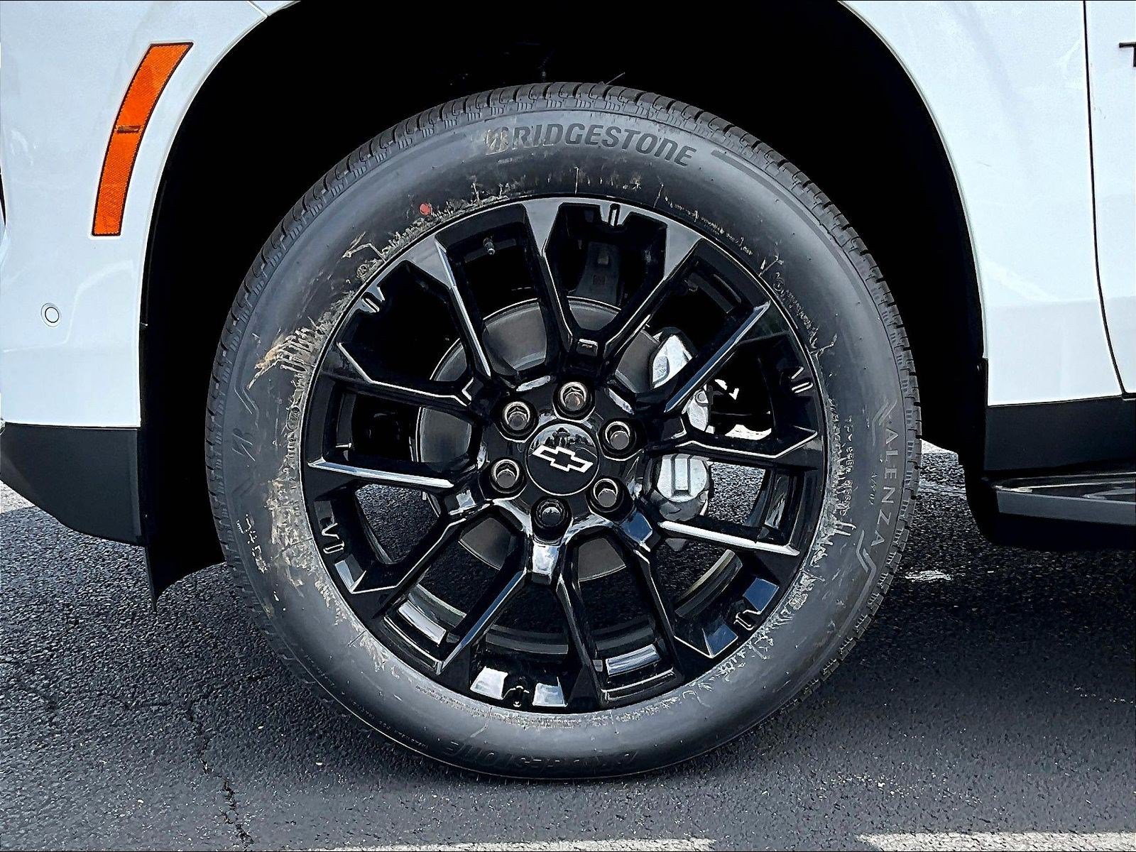 New 2026 Chevrolet Tahoe LS AWD/4WD image 24
