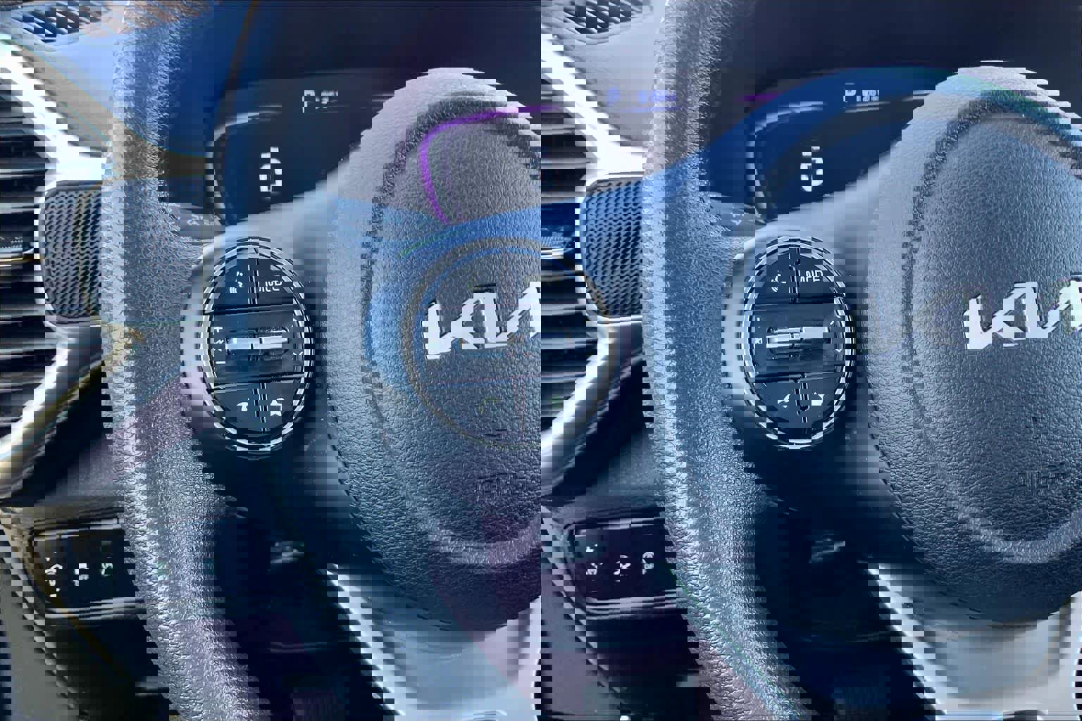 Used 2024 Kia Soul LX w/ Option Group 015 image 43