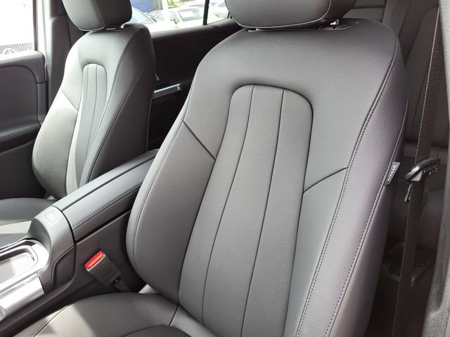 Certified 2025 Mercedes-Benz GLB 250 4MATIC image 13