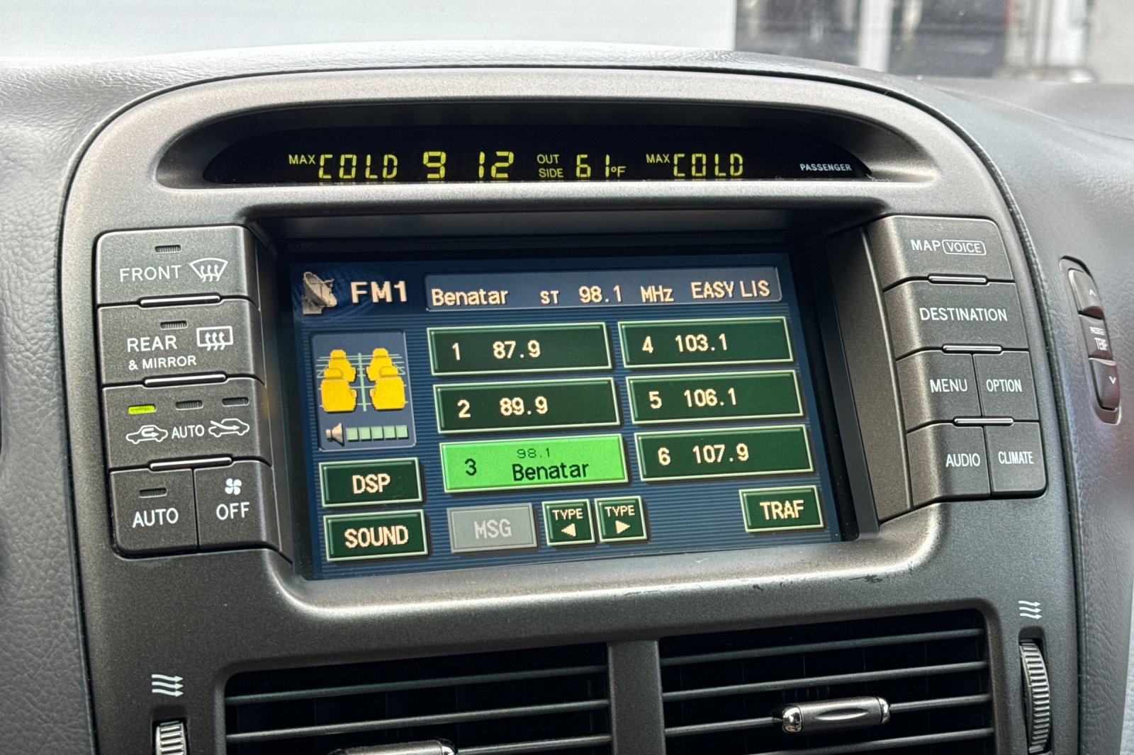 Used 2005 Lexus LS 430 w/ Modern Luxury Pkg RWD image 17