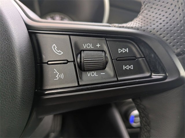 Certified 2022 Alfa Romeo Giulia Ti image 15