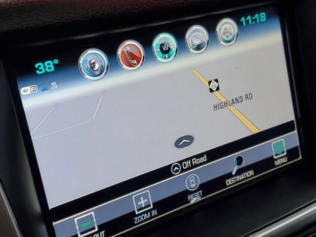 Used 2018 Chevrolet Suburban Premier image 20