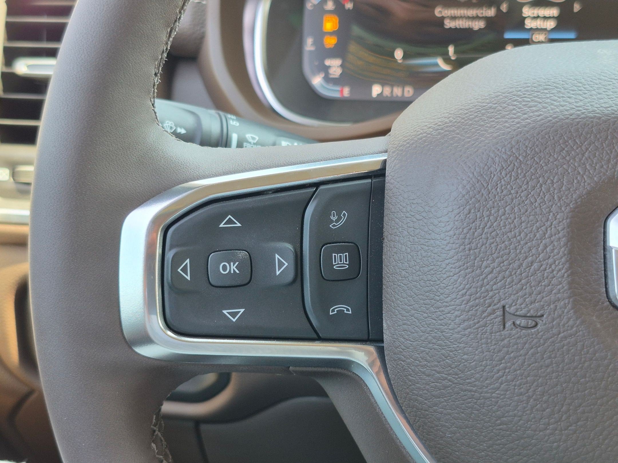 New 2026 RAM 2500 Laramie AWD/4WD image 13