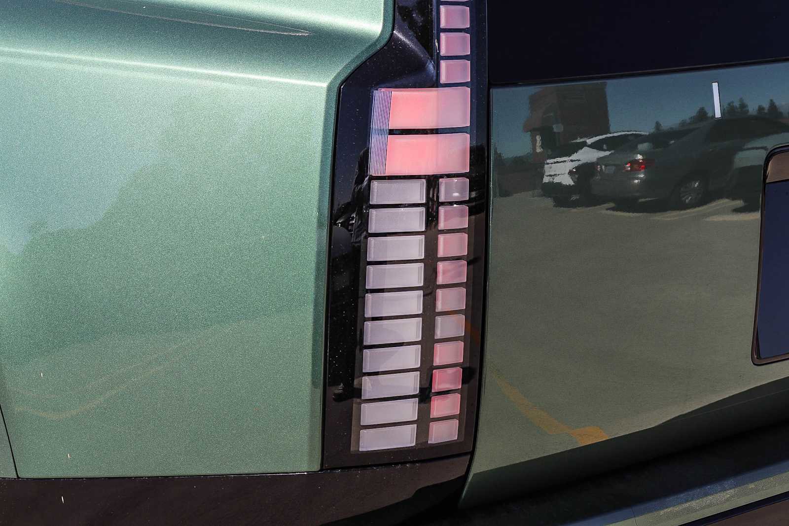 New 2026 Hyundai Ioniq 9 Calligraphy image 9