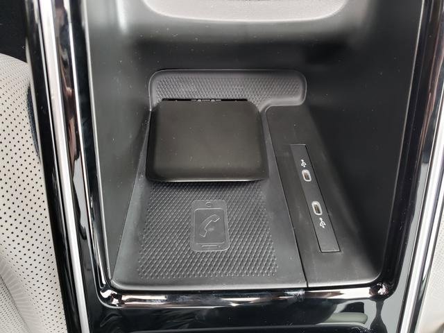 New 2025 Volkswagen ID.4 Pro S Plus image 9