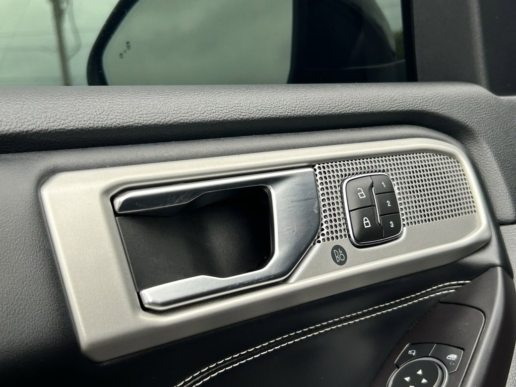 Used 2020 Ford Explorer ST image 12