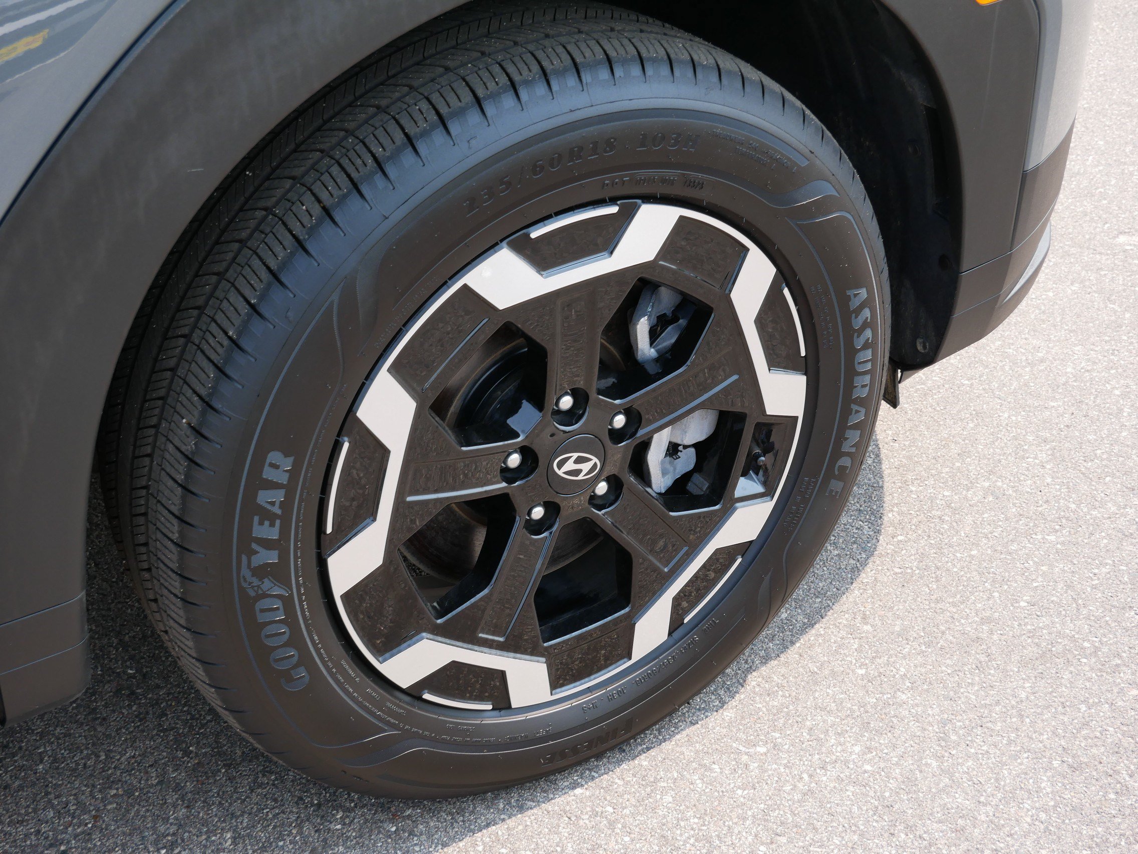 Certified 2026 Hyundai Santa Fe SEL AWD/4WD image 15