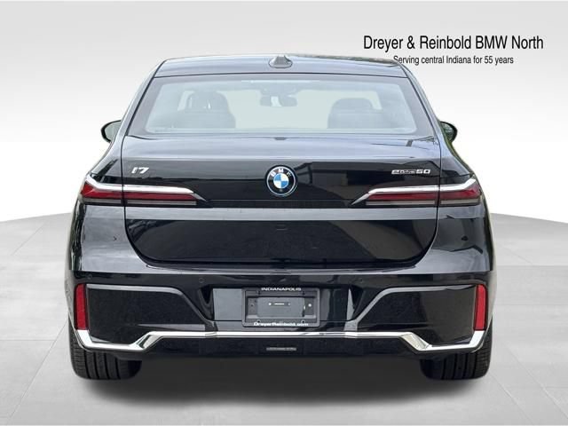 Certified 2024 BMW i7 eDrive50 w/ M Sport Package RWD image 6