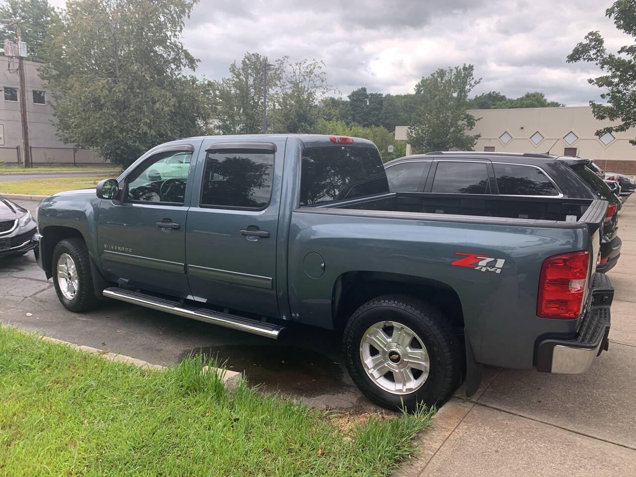 Used 2013 Chevrolet Silverado 1500 LT w/ All-Star Edition AWD/4WD image 7