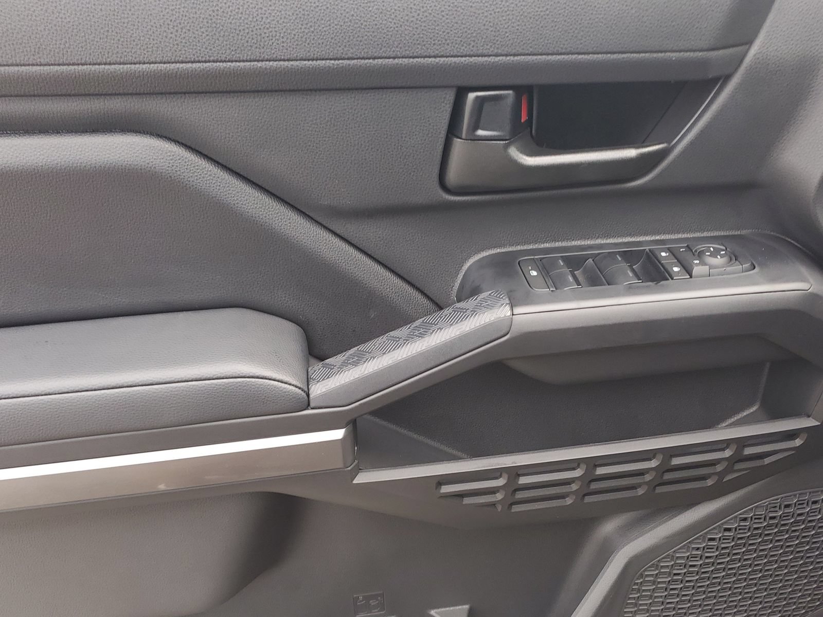 New 2026 Toyota Tacoma SR5 AWD/4WD image 19
