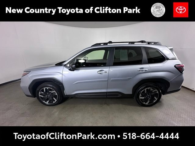 Used 2025 Subaru Forester Limited AWD/4WD image 6