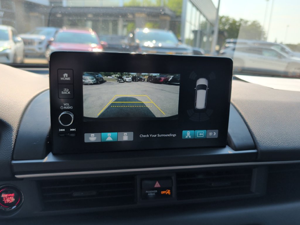 Used 2025 Honda Pilot Touring image 25